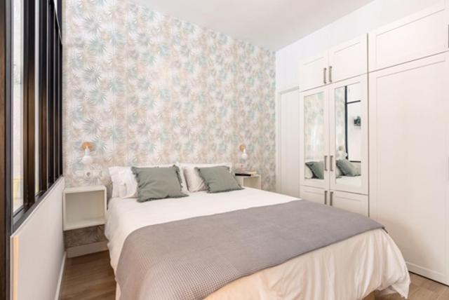 Loft And Bike Alameda Apartment เซบีญา ภายนอก รูปภาพ